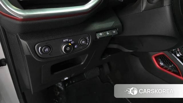 Chevrolet (GM Daewoo) Trailblazer 2022 Белый из Кореи, фото 5