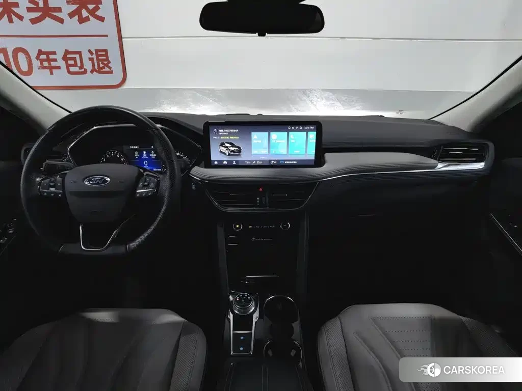 Ford Escape 2022 Черный из Китая, фото 5