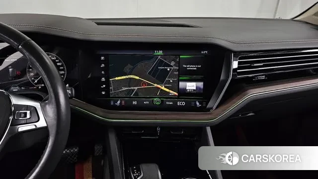 Volkswagen Touareg 3rd generation 2020 Серый из Кореи, фото 5