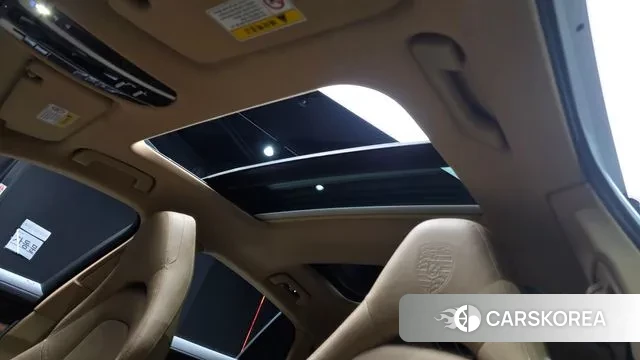 Porsche Panamera (971) 2018 Белый из Кореи, фото 5