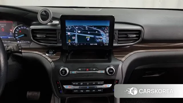 Ford Explorer 6th Generation 2019 Белый из Кореи, фото 5