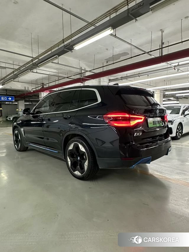 BMW iX3 2021 Черный из Китая, фото 5