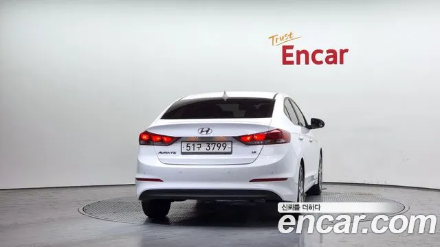 Hyundai Avante AD 2018 Белый из Кореи, фото 5