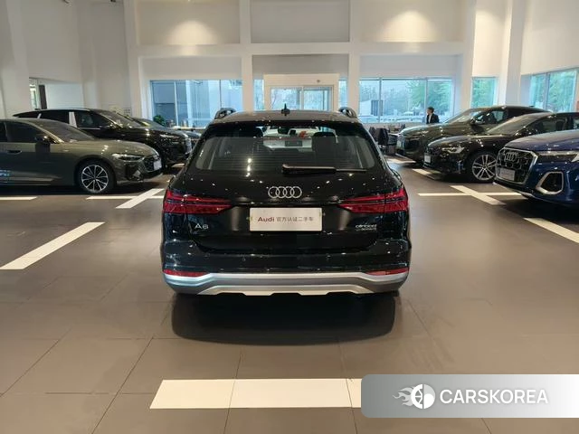 Audi A6 (import) 2025 Черный из Китая, фото 5