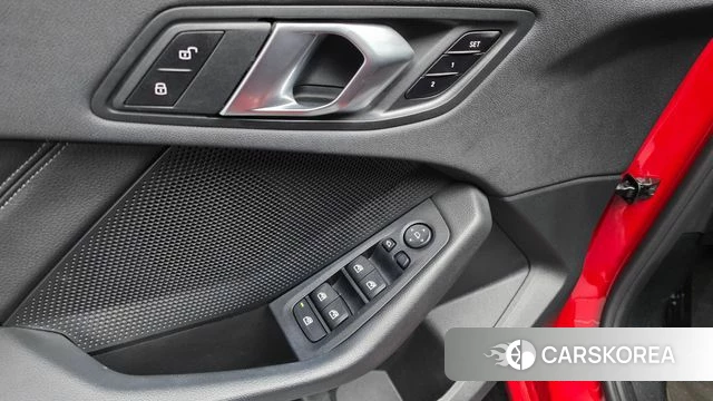 BMW 1 Series (F40) 2020 Красный из Кореи, фото 5