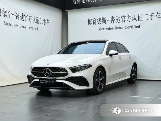 Mercedes-Benz Class A 2023 Белый из Китая, фото 5