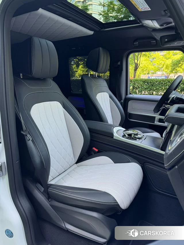 Mercedes-Benz G-class 2024 Белый из Китая, фото 5