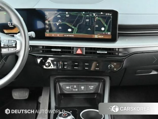Kia The New K5 3rd generation 2025 Белый из Кореи, фото 5