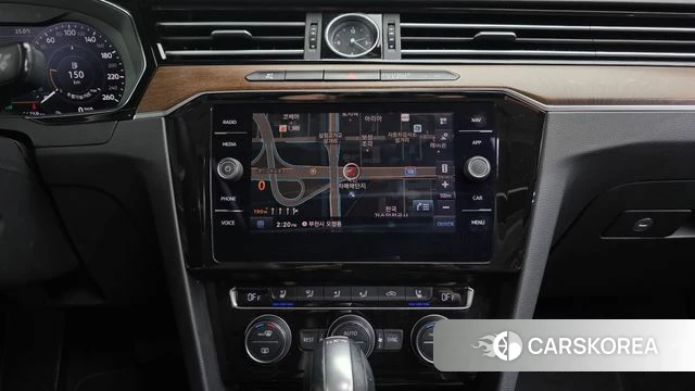 Volkswagen Passat GT (B8) 2018 Белый из Кореи, фото 5