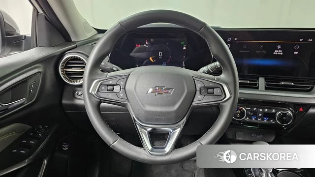 Chevrolet (GM Daewoo) Trax Crossover 2024 Белый из Кореи, фото 5
