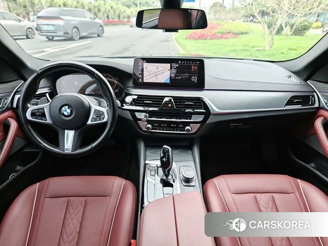 BMW 5 series 2022 Черный из Китая, фото 5