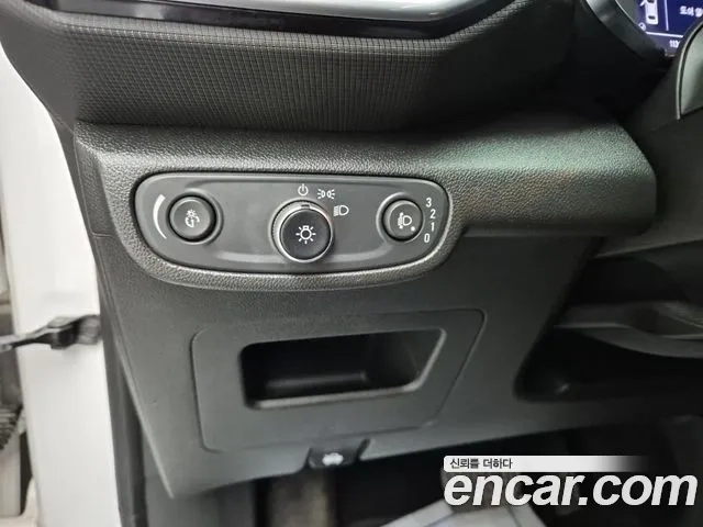 Chevrolet (GM Daewoo) Trailblazer 2020 Белый из Кореи, фото 5