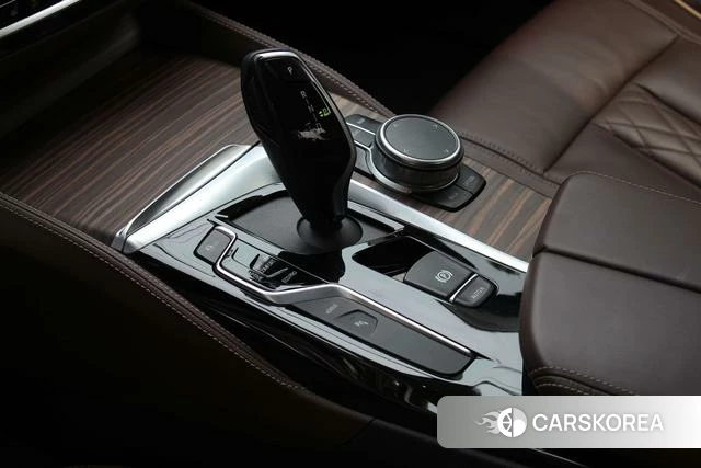 BMW 5 series PHEV 2019 Белый из Китая, фото 5