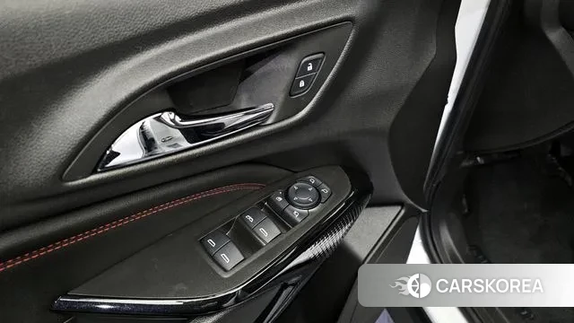 Chevrolet (GM Daewoo) Trax Crossover 2024 Белый из Кореи, фото 5