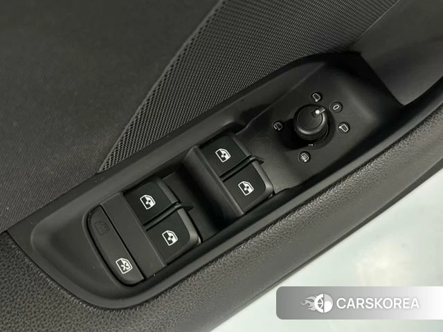 Audi A3 2020 Белый из Китая, фото 5