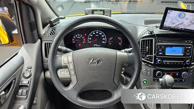 Hyundai The New Grand Starex 2019 Желтый из Кореи, фото 5