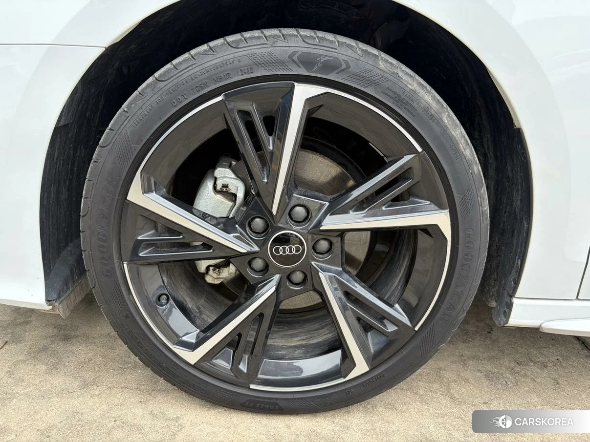 Audi A3 2022 Белый из Китая, фото 5