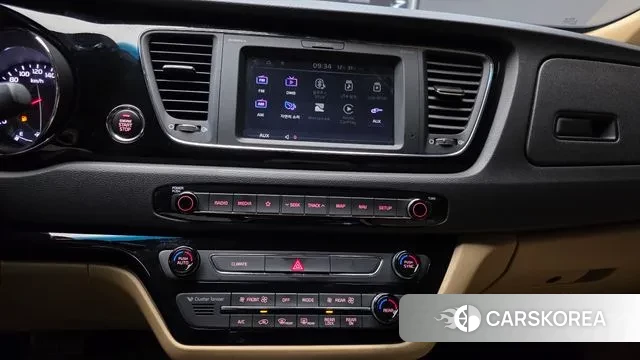 Kia The New Carnival 2019 Белый из Кореи, фото 5