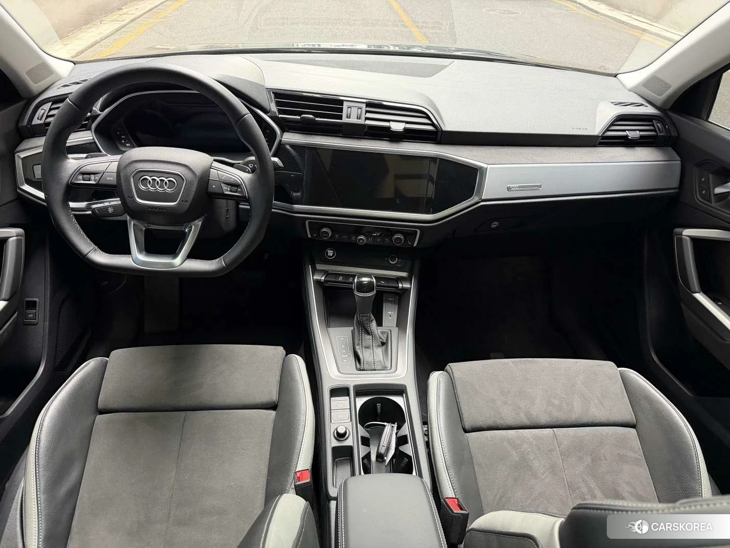 Audi Q3 2022 Серебристо-серый из Китая, фото 5