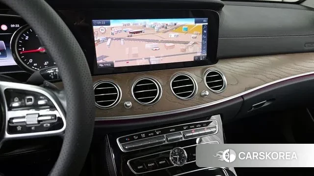 Mercedes-Benz E-Class W213 2019 Серый из Кореи, фото 5