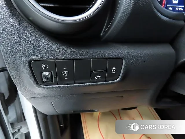 Hyundai Kona 2019 Белый из Кореи, фото 5