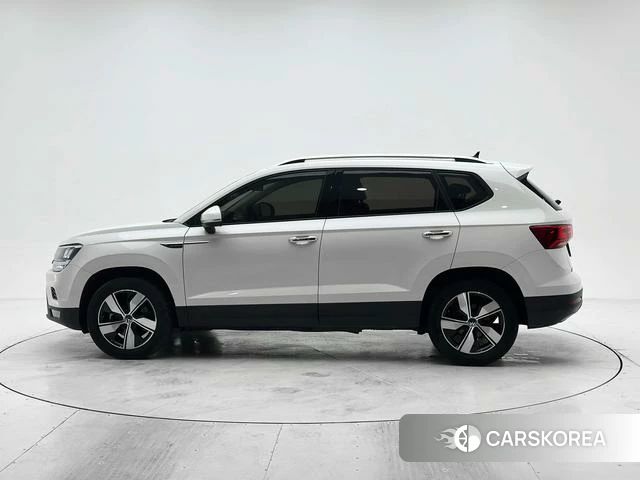 Volkswagen Tuyue 2022 Белый из Китая, фото 5
