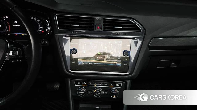 Volkswagen Tiguan Allspace 2020 Белый из Кореи, фото 5