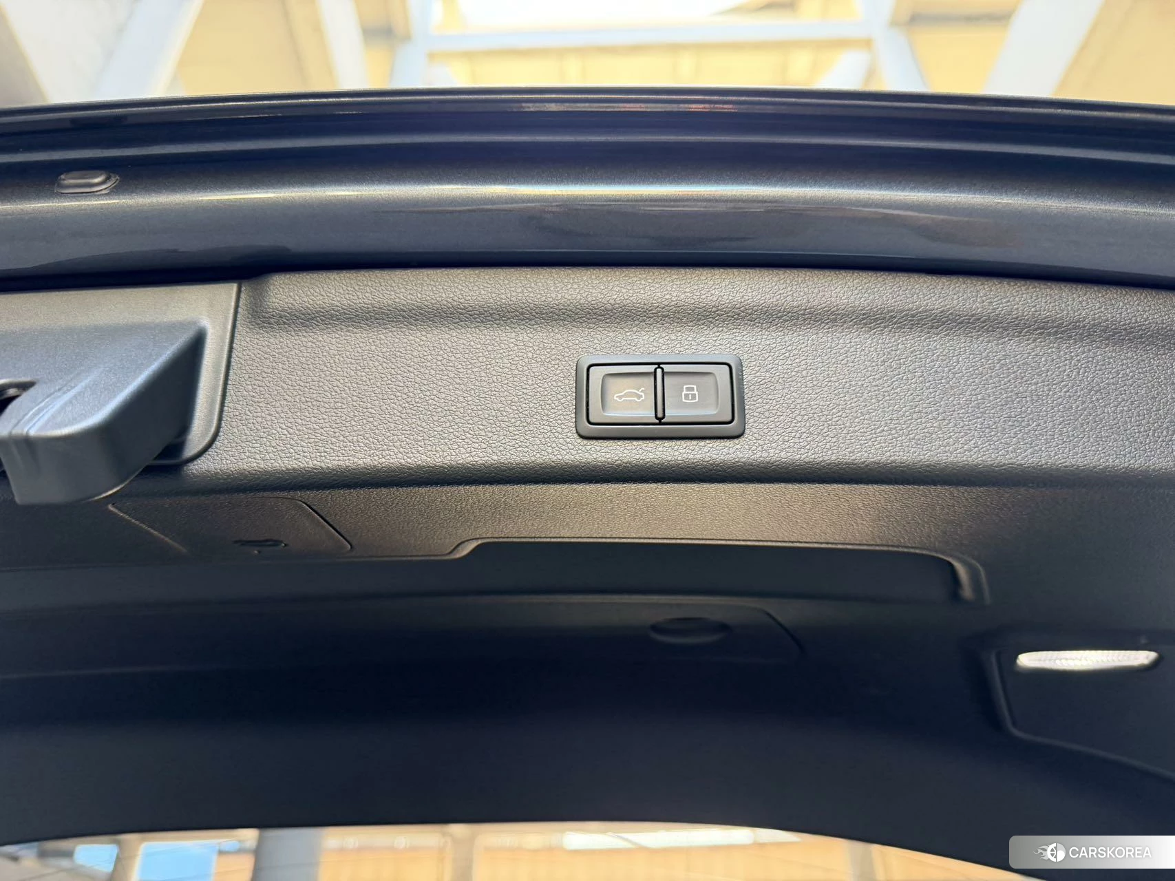 Audi Q3 2021 Темно-серый из Китая, фото 5