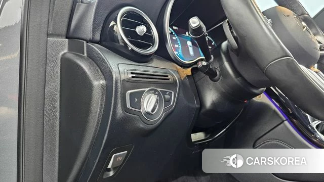 Mercedes-Benz GLC-Class X253 2020 Серый из Кореи, фото 5