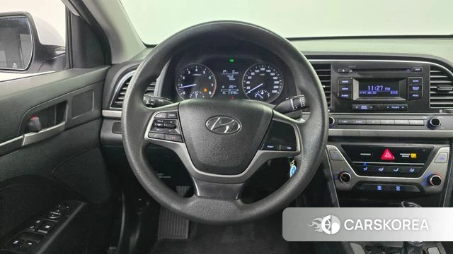 Hyundai Avante AD 2018 Белый из Кореи, фото 5
