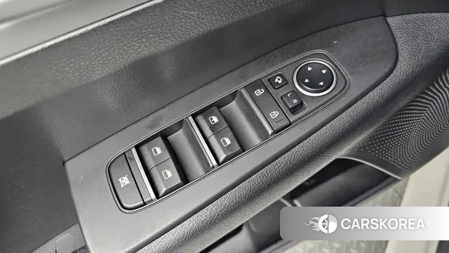 Kia The New K3 2nd generation 2021 Белый из Кореи, фото 5