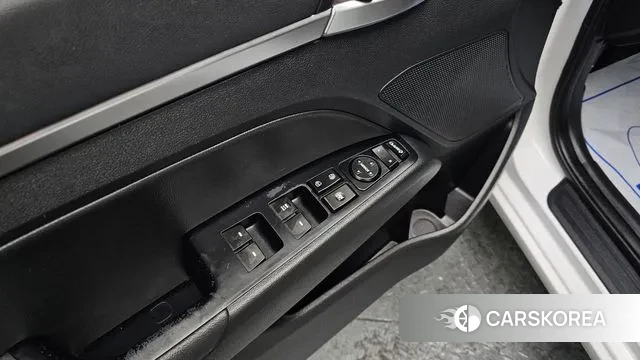 Hyundai The New Avante AD 2019 Белый из Кореи, фото 5