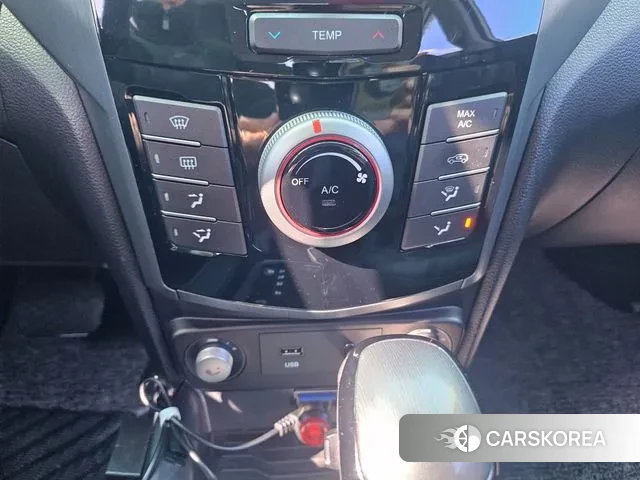 Ssangyong Tivoli Armor 2018 Белый из Кореи, фото 5