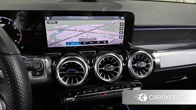 Mercedes-Benz GLB-Class X247 2023 Белый из Кореи, фото 5