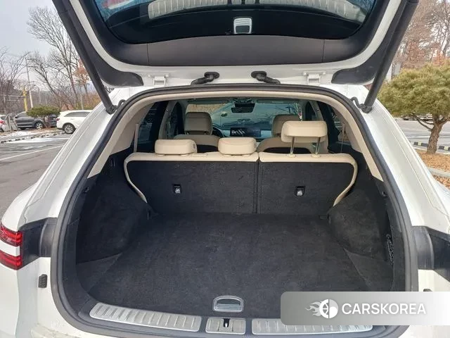 Genesis GV70 2023 Белый из Кореи, фото 5