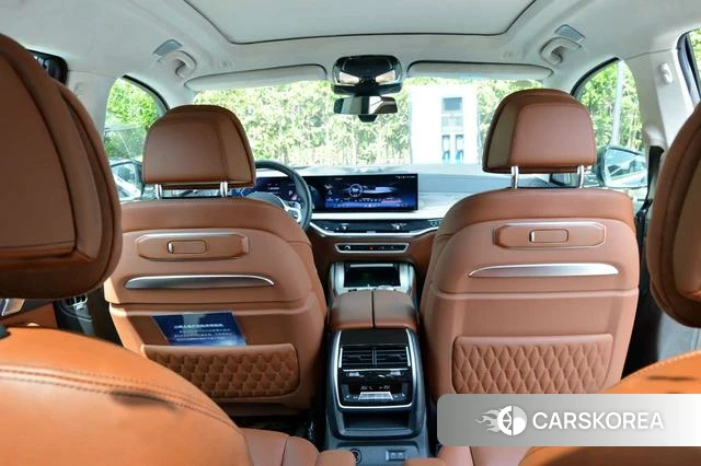 BMW X7 2024 Черный из Китая, фото 5