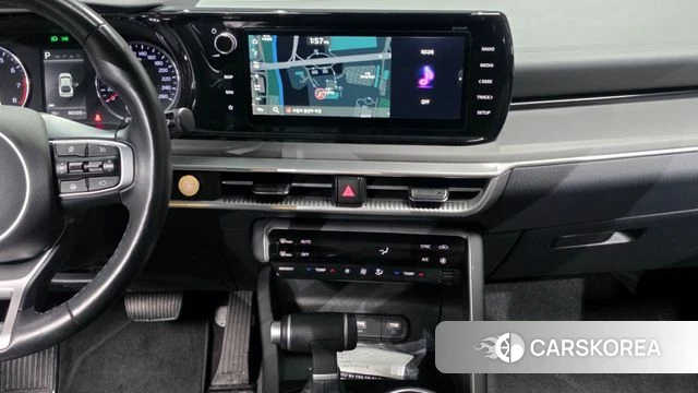 Kia K5 3rd generation 2023 Белый из Кореи, фото 5