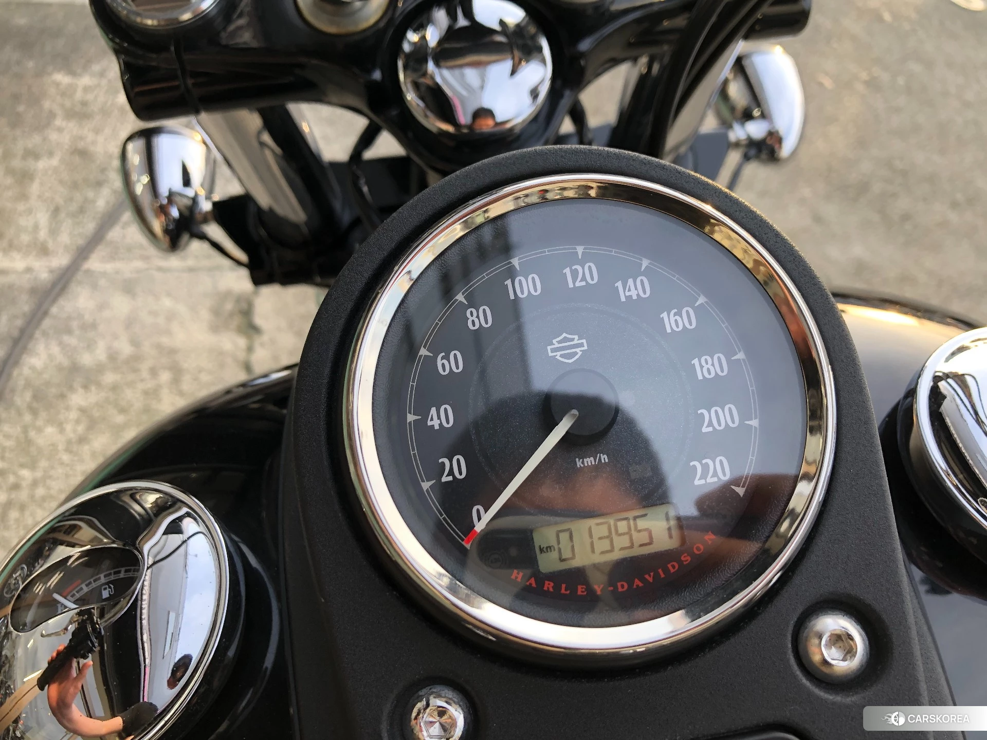 Harley-Davidson Dyna Street Bob FXDB1580 2017 из Японии, фото 4