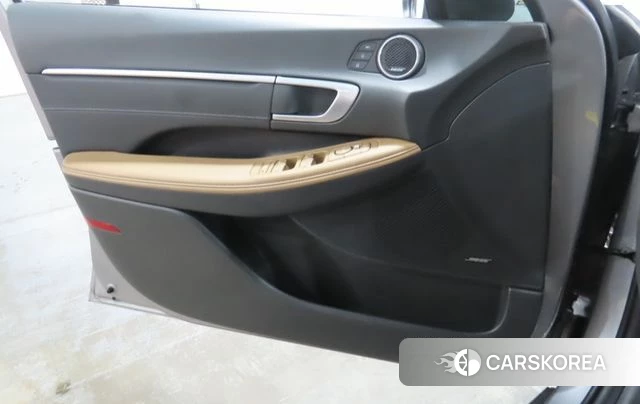 Hyundai Sonata Hybrid (DN8) 2019 Серебристо-серый из Кореи, фото 5