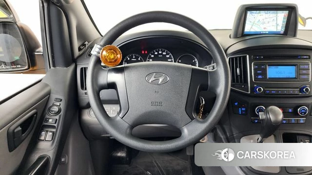 Hyundai The New Grand Starex 2018 Желтый из Кореи, фото 5