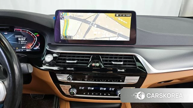 BMW 5 Series (G30) id 4847960 из Кореи 5