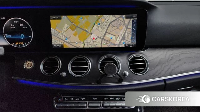 Mercedes-Benz E-Class W213 2018 Белый из Кореи, фото 5