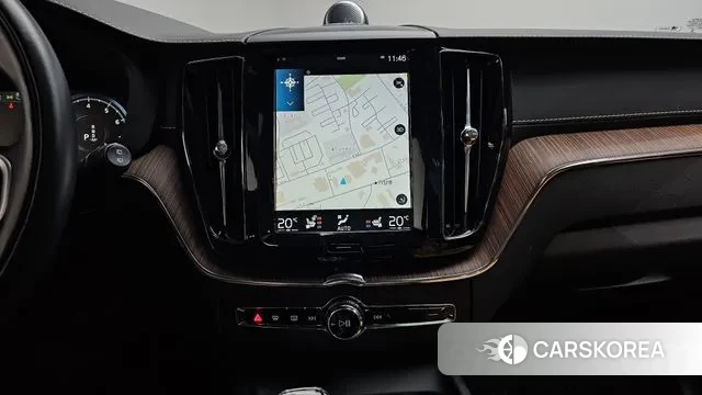 Volvo XC60 second Generation 2021 Белый из Кореи, фото 5