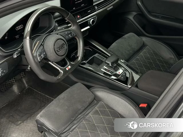 Audi A4L 2022 Серебристо-серый из Китая, фото 5