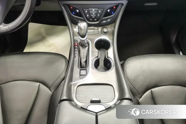Buick Angkewei 2019 Красный из Китая, фото 5
