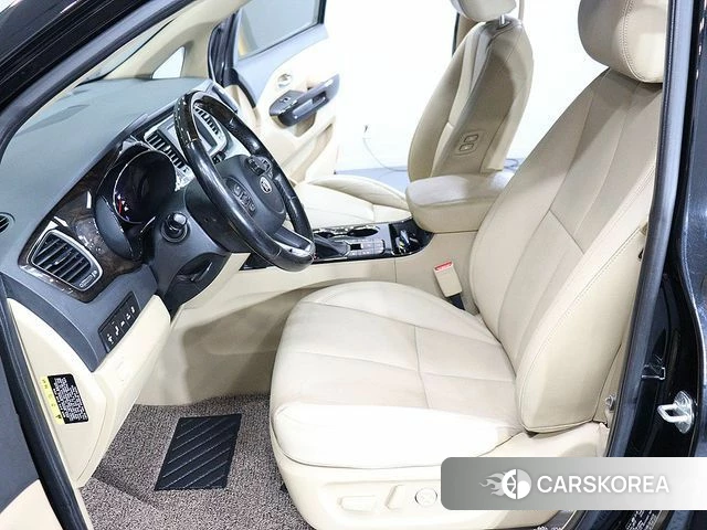 Kia The New Carnival 2019 Черный из Кореи, фото 5