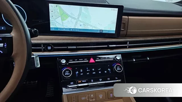 Hyundai Santa Fe (MX5) 2023 Белый из Кореи, фото 5