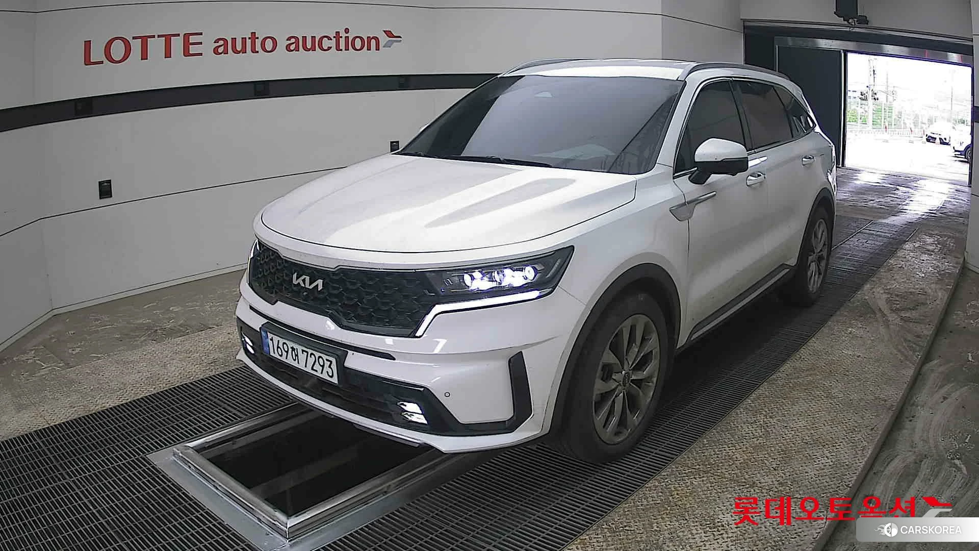 Kia Sorento 2022 Snow White Pearl (optional) из Кореи, фото 5