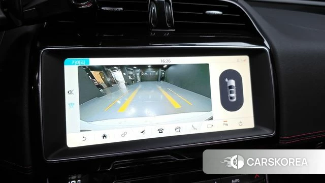 Jaguar XE 2019 Белый из Кореи, фото 5