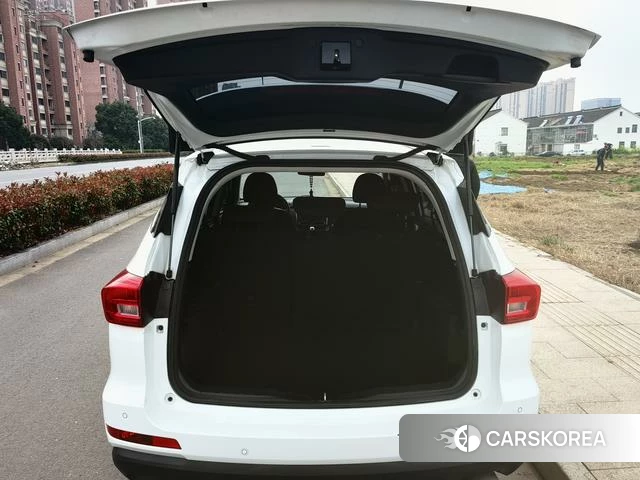Haval M6 2020 Белый из Китая, фото 5